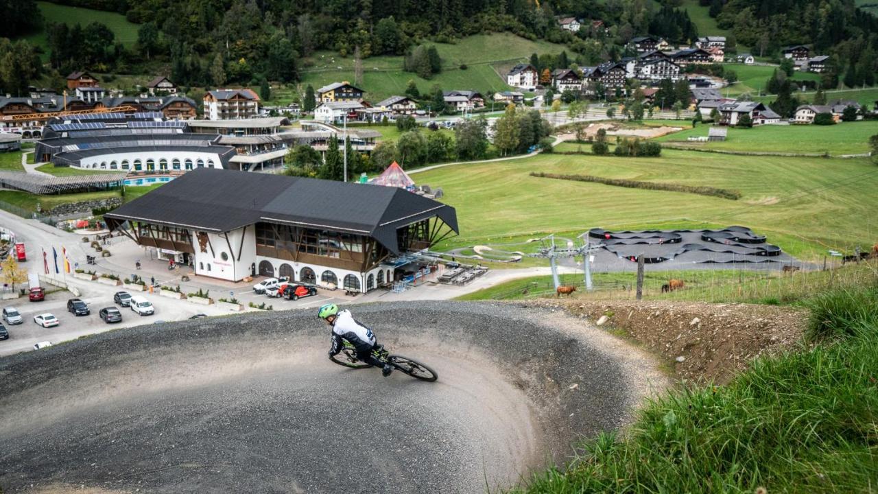 Hotel Kirchenwirt Bad Kleinkirchheim Exteriér fotografie